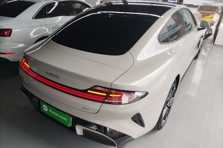 MI SU7 2025 car image #7