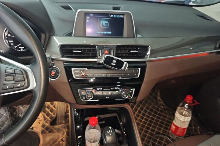 BMW X1 2019 #13 BMW X1 2019 car image #13
