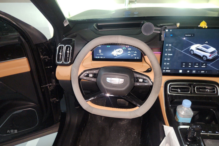 GEELY Boyue L 2025 car image #12