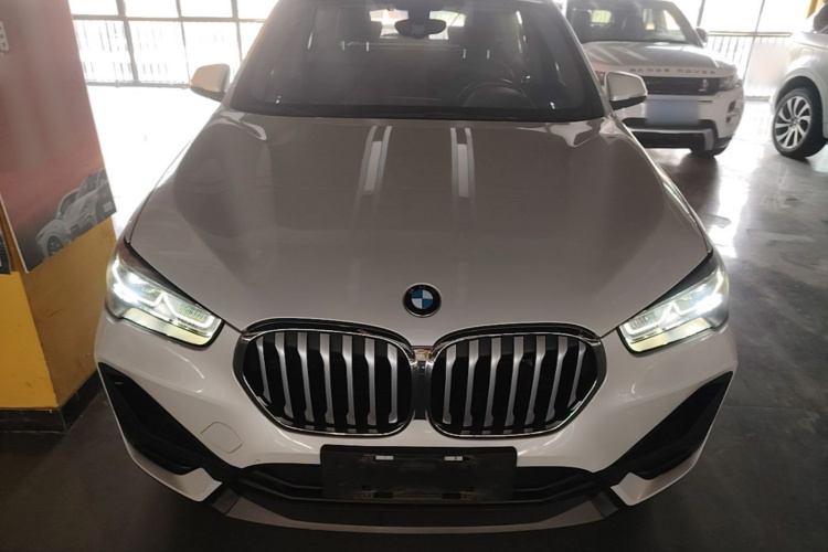 BMW X1 2020 #3 BMW X1 2020 car image #3