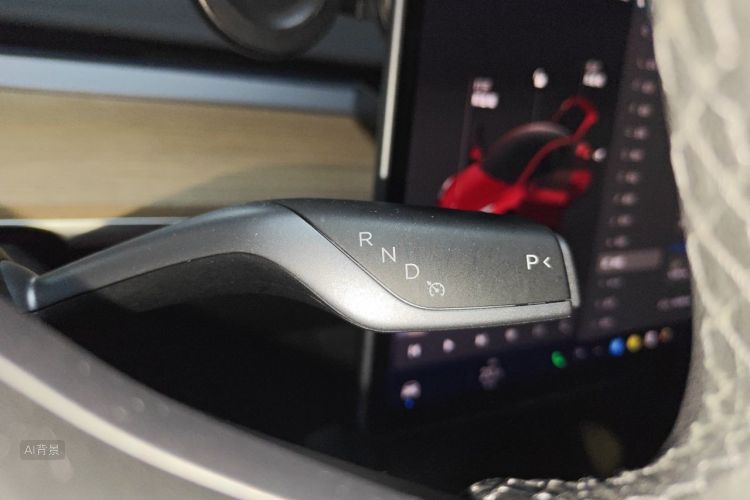 Tesla Model Y 2022 #16 Tesla Model Y 2022 car image #16