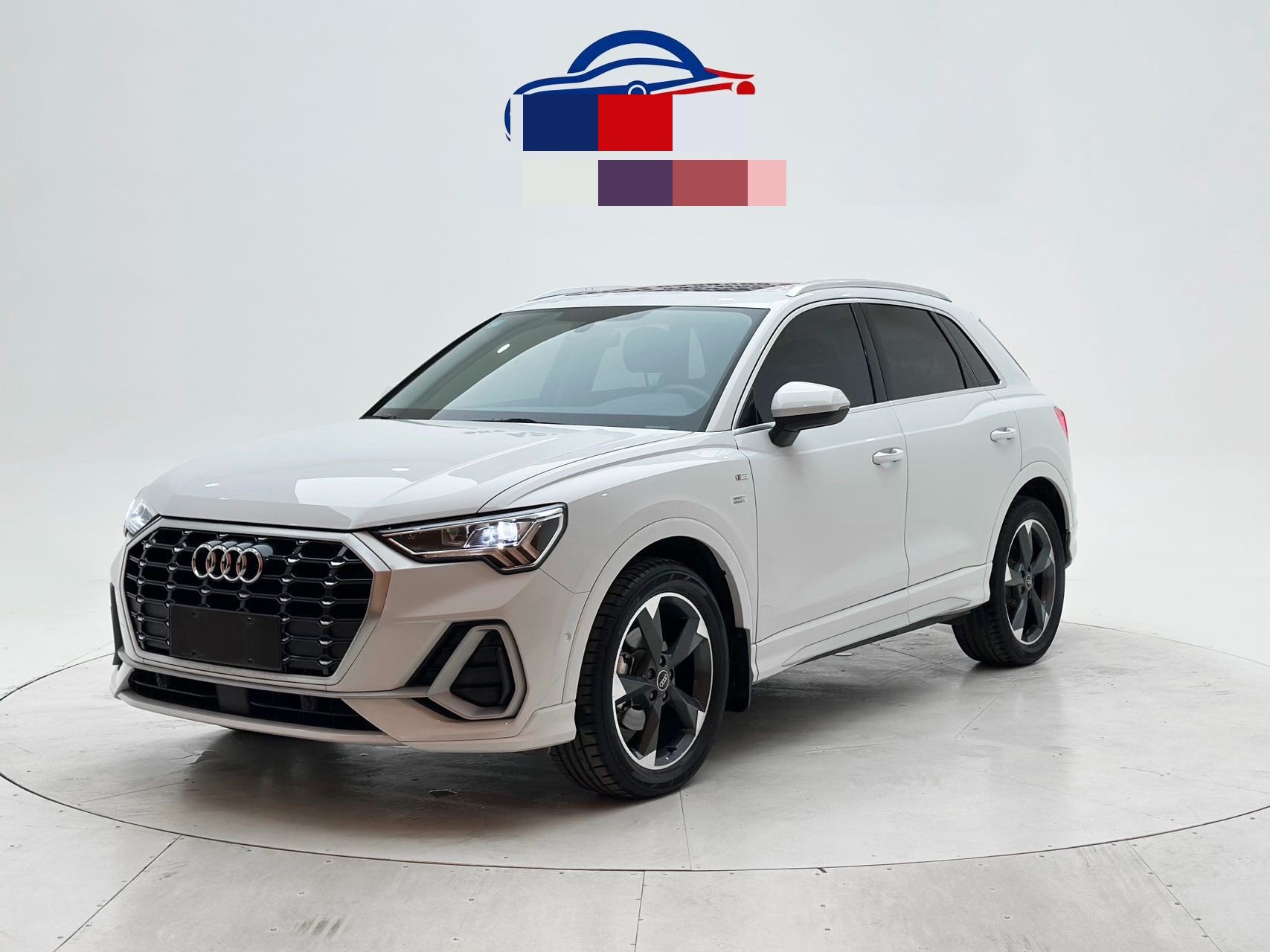 Audi Q3 2022 car image 