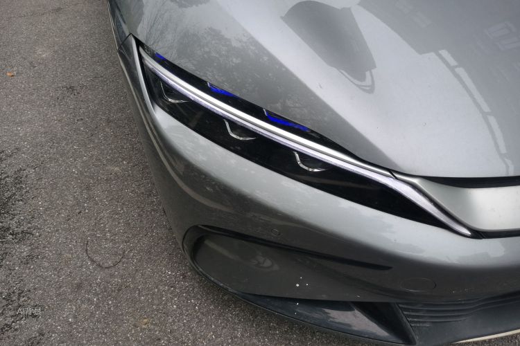 BYD Han 2023 car image #8