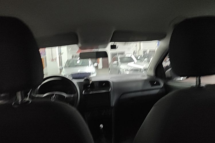 Volkswagen Polo 2017 #18 Volkswagen Polo 2017 car image #18