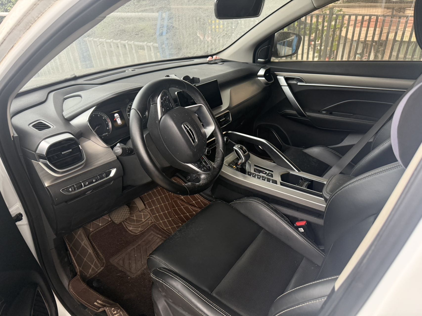 GEELY Coolray 2019 #3 GEELY Coolray 2019 car image #3
