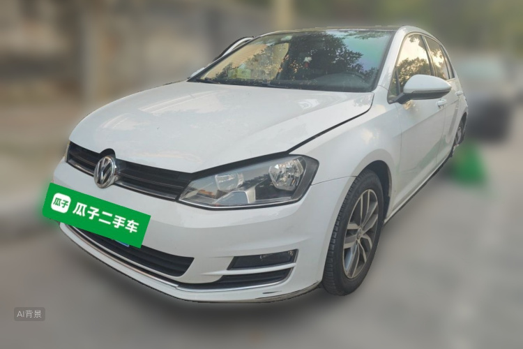 Volkswagen Golf 2015 car image #2