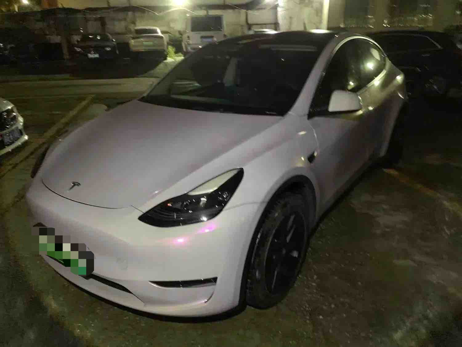 Tesla Model Y 2024 Tesla Model Y 2024 car image