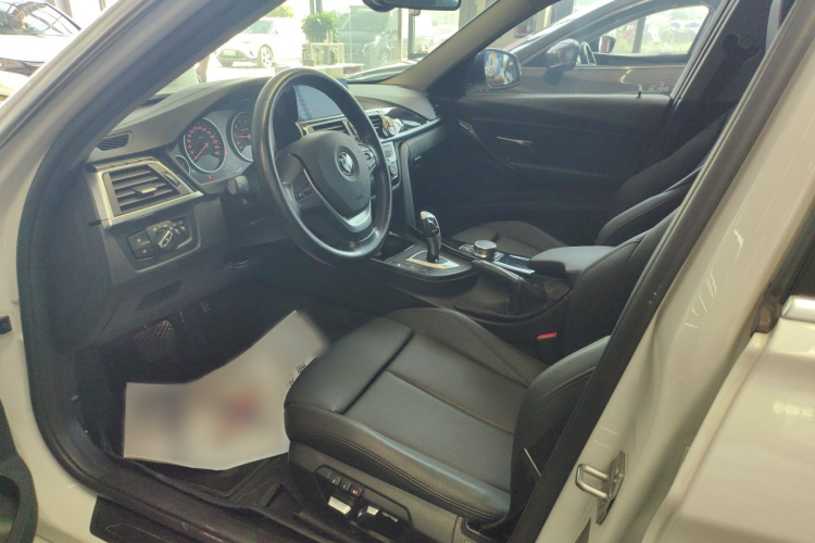 BMW 3 Series 2019 #9 BMW 3 Series 2019 imagem de carro #9