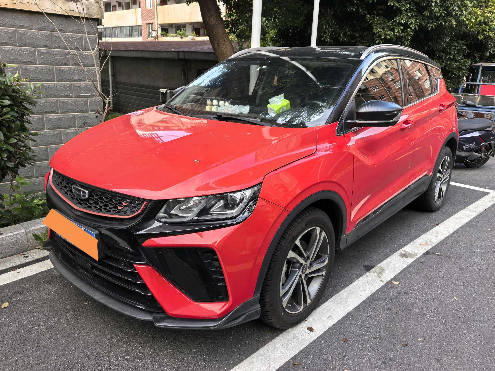 GEELY Coolray 2021 GEELY Coolray 2021 car image
