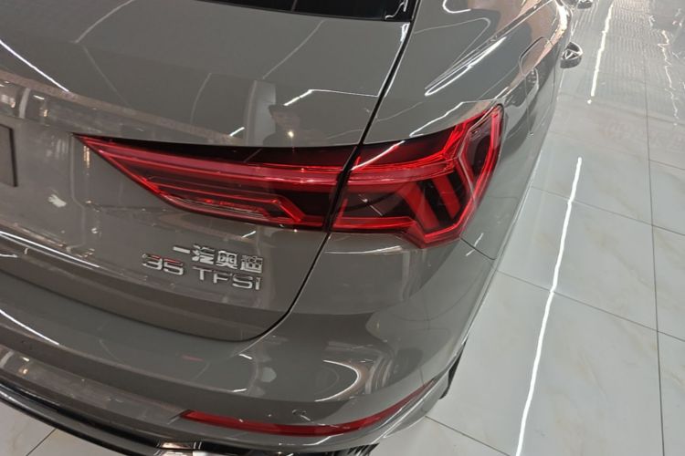 Audi Q3 2024 #8 Audi Q3 2024 car image #8