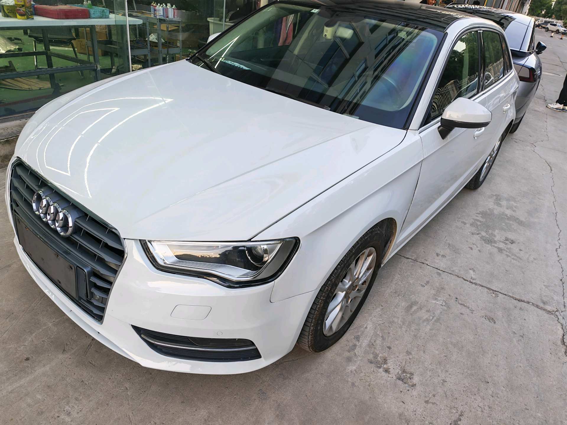 2017 2017 car image