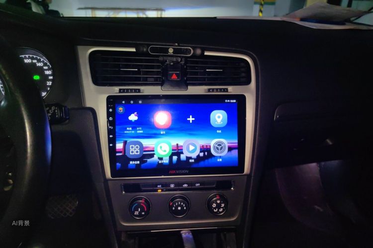 Volkswagen Golf 2015 car image #15