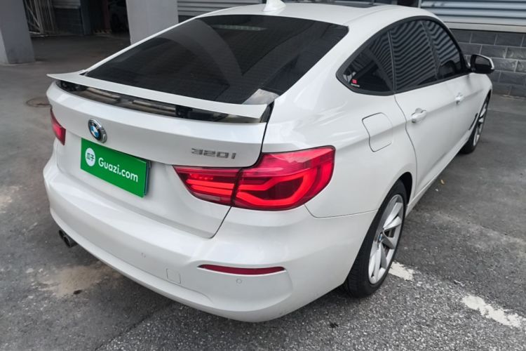 BMW 3 Series GT 2019 #7 BMW 3 Series GT 2019 صورة سيارة #7