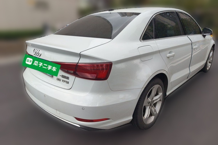 Audi A3 2019 immagine di auto #5