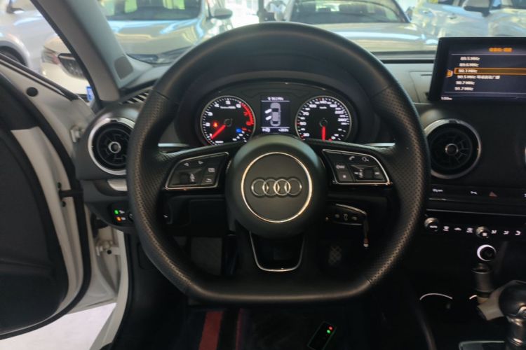 Audi A3 2019 #11 Audi A3 2019 car image #11