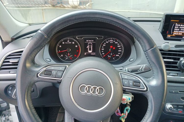 Audi Q3 2016 #13 Audi Q3 2016 car image #13