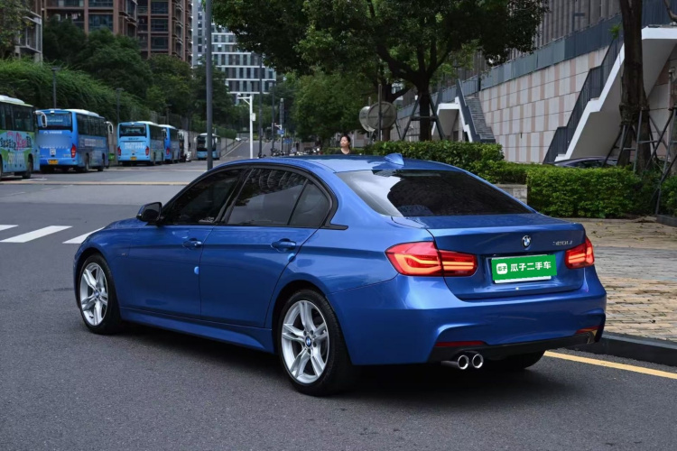 BMW 3 Series 2019 car image #7