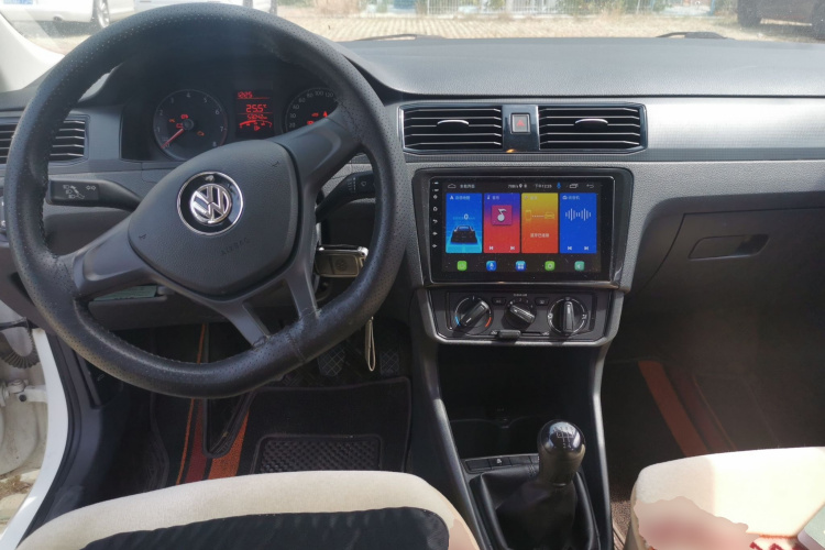 Volkswagen Santana 2021 car image #7