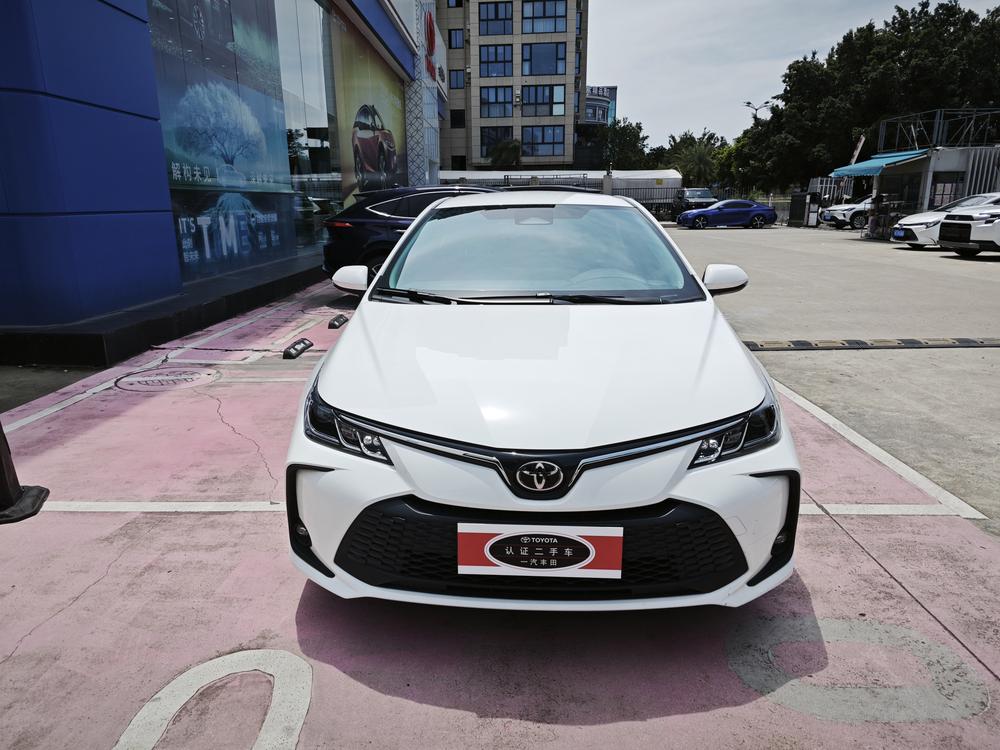 Toyota Corolla 2025 car image #2