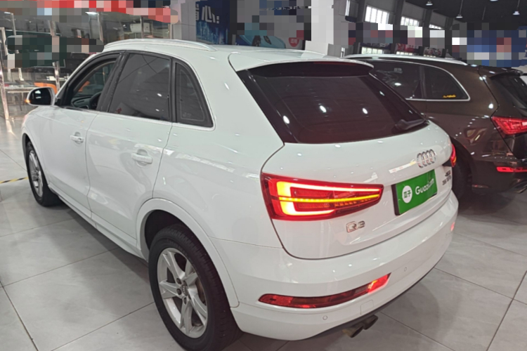Audi Q3 2018 #5 Audi Q3 2018 car image #5