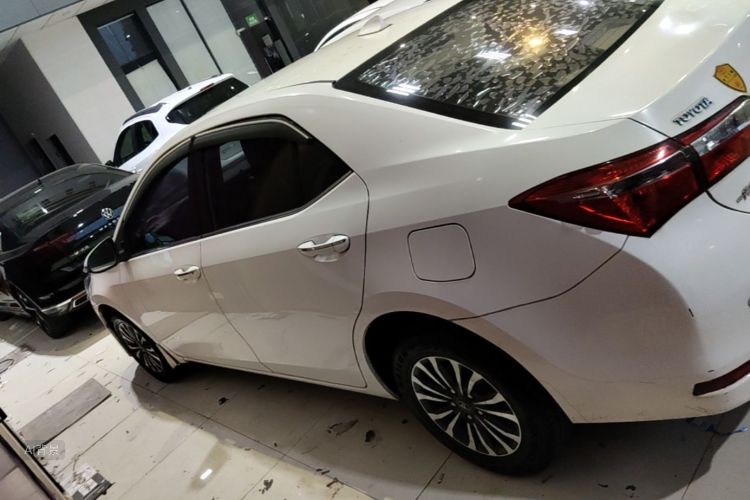 Toyota Corolla 2018 car image #5