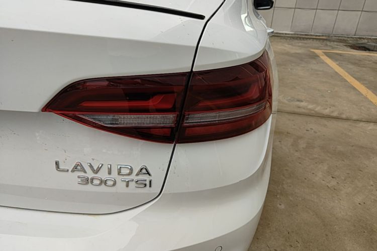 Volkswagen Lavida 2025 car image #8