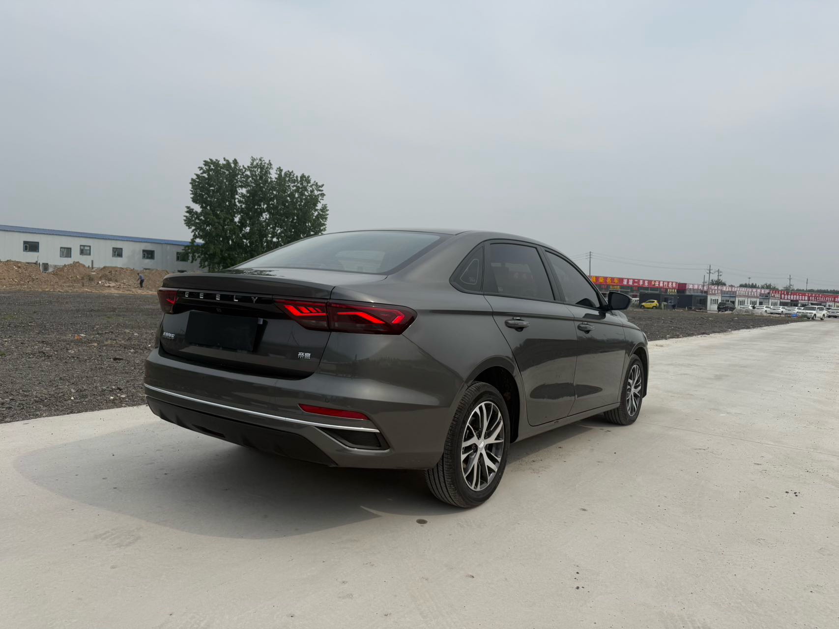 GEELY Emgrand 2025 car image #5