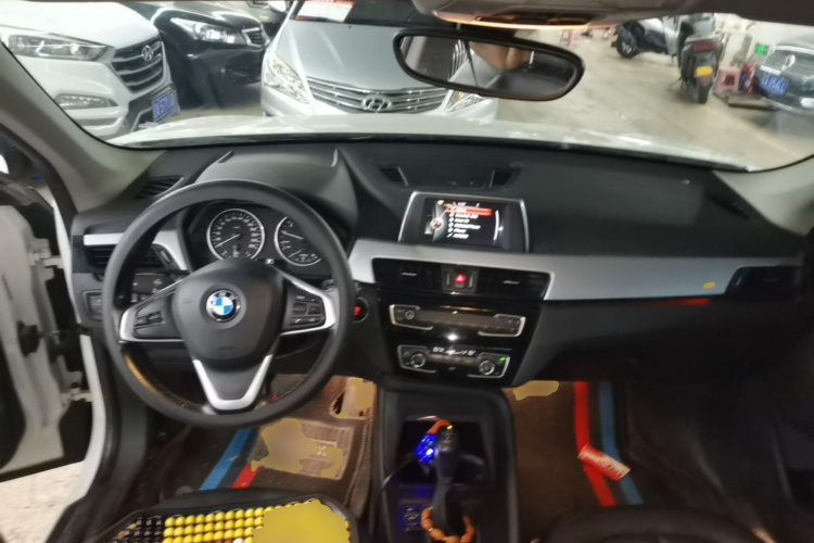 BMW X1 2016 immagine di auto #10