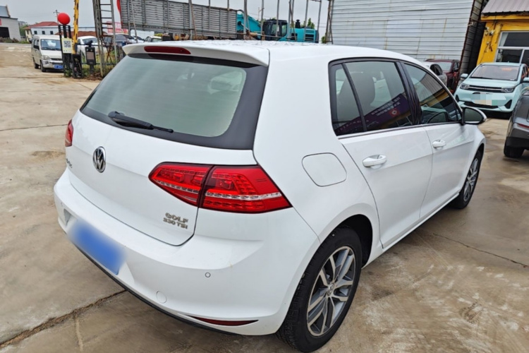 Volkswagen Golf 2017 #5 Volkswagen Golf 2017 car image #5