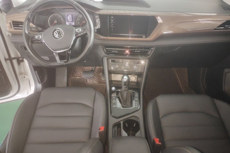 Volkswagen Tharu 2022 #10 Volkswagen Tharu 2022 car image #10