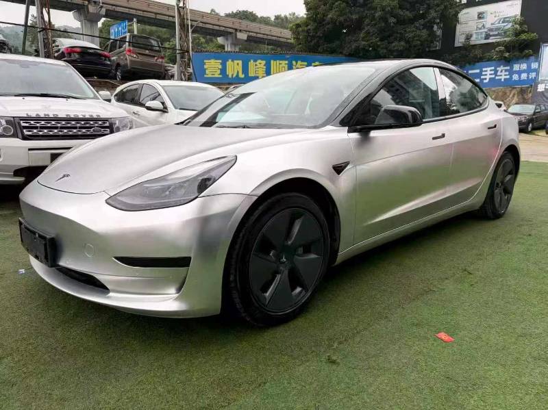 Tesla Model 3 2021 car image 