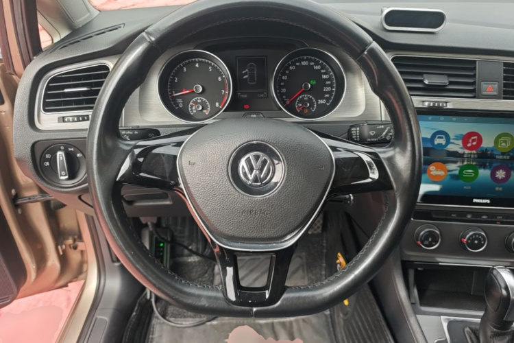 Volkswagen Golf 2015 #11 Volkswagen Golf 2015 car image #11