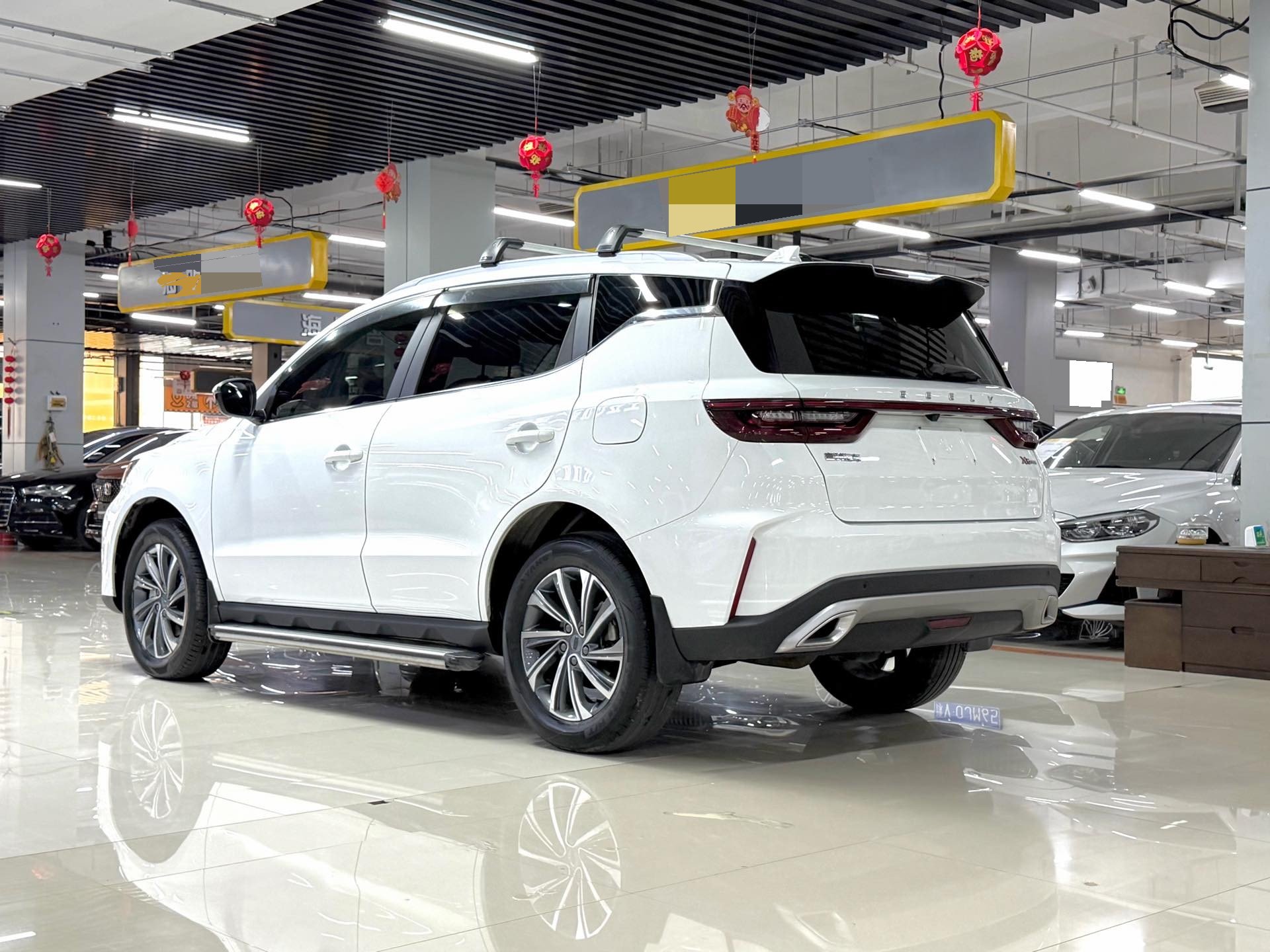 GEELY Vision X6 2023 car image #4