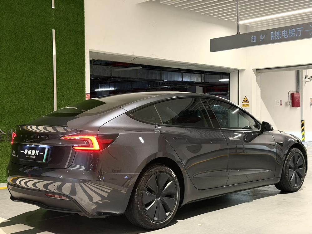 Tesla Model 3 2025 #6 Tesla Model 3 2025 car image #6