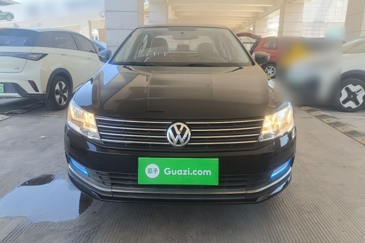 Volkswagen Lavida 2017 car image #3