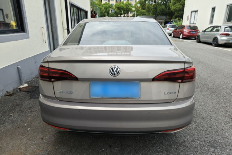 Volkswagen Bora 2019 car image #6