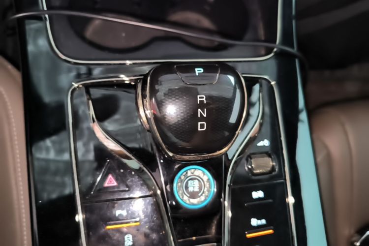 BYD Han 2022 car image #14