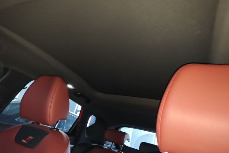 GEELY Coolray 2022 immagine di auto #18
