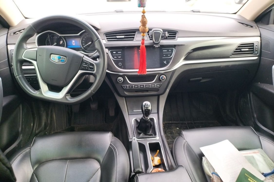 GEELY Emgrand 2016 #21 GEELY Emgrand 2016 car image #21