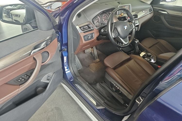 BMW X1 2018 #12 BMW X1 2018 car image #12