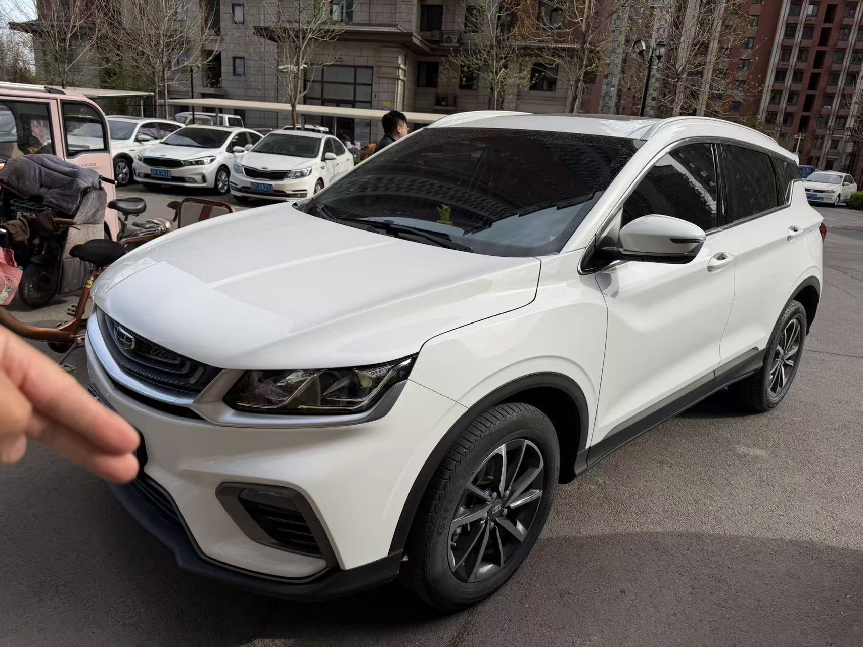 GEELY Coolray 2021 car image 