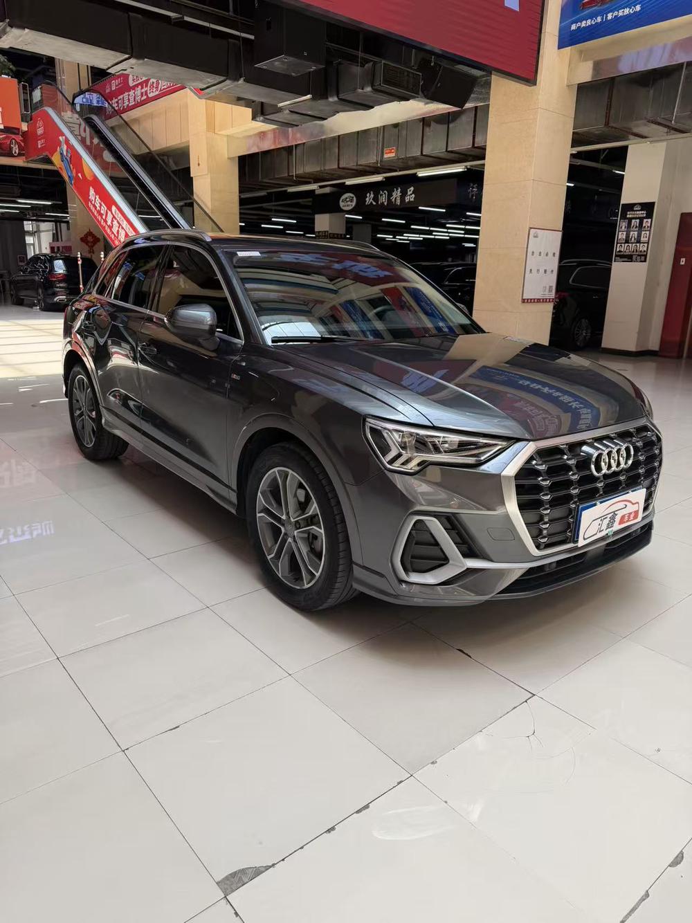 Audi Q3 2020 #3 Audi Q3 2020 car image #3