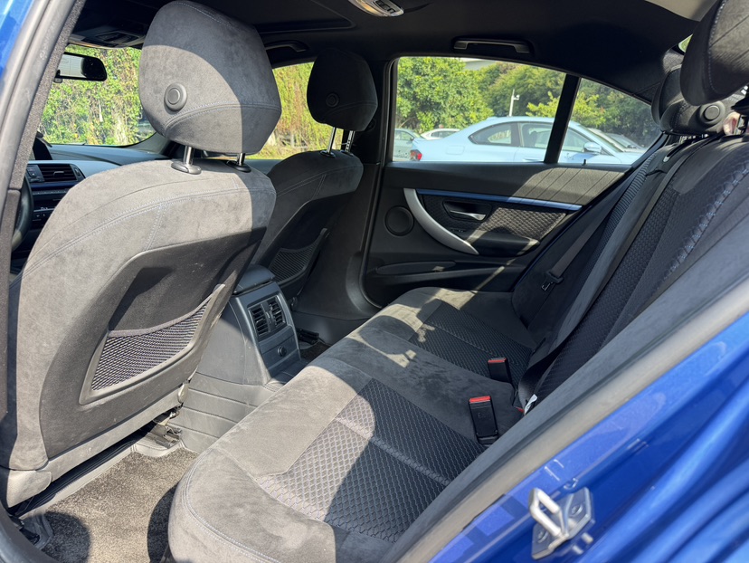 BMW 3 Series 2017 car image #8