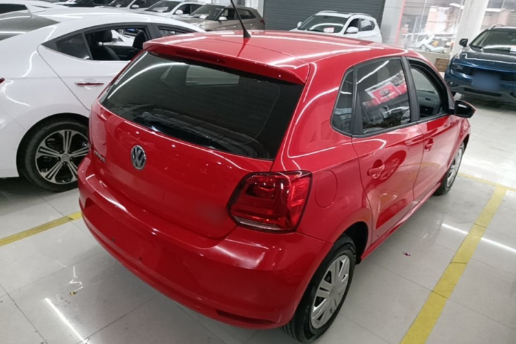 Volkswagen Polo 2019 car image #7