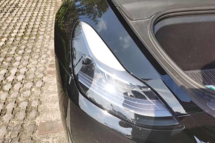 Tesla Model Y 2022 #8 Tesla Model Y 2022 immagine di auto #8