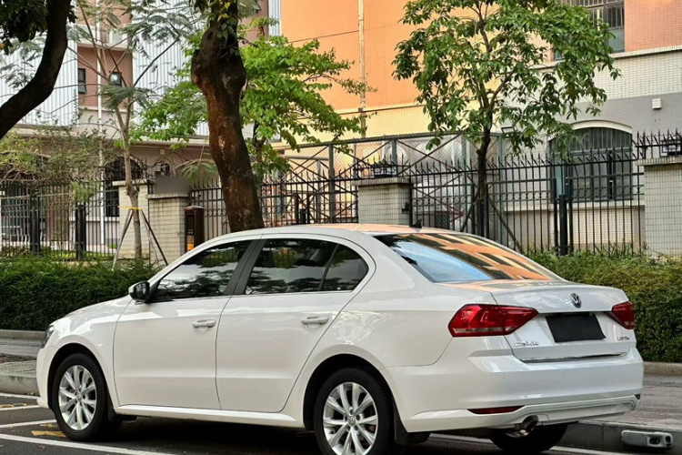 Volkswagen Lavida 2018 #4 Volkswagen Lavida 2018 car image #4