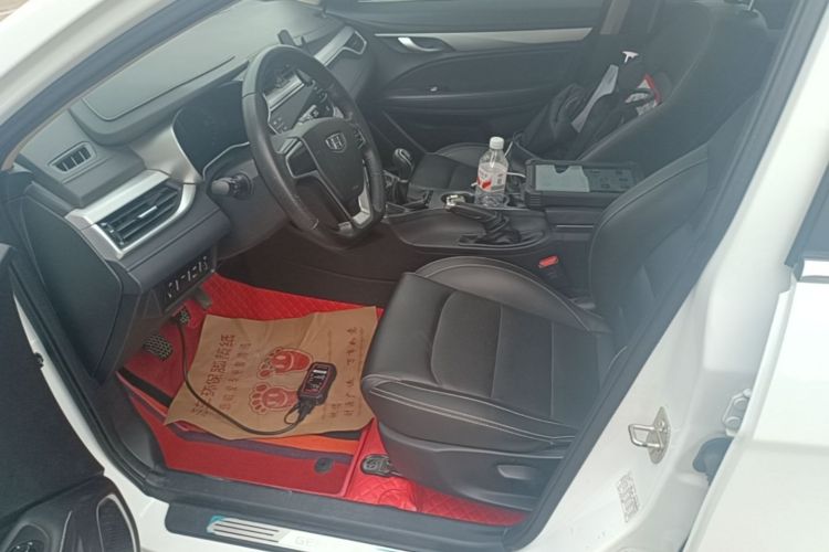 GEELY Emgrand 2019 #15 GEELY Emgrand 2019 car image #15