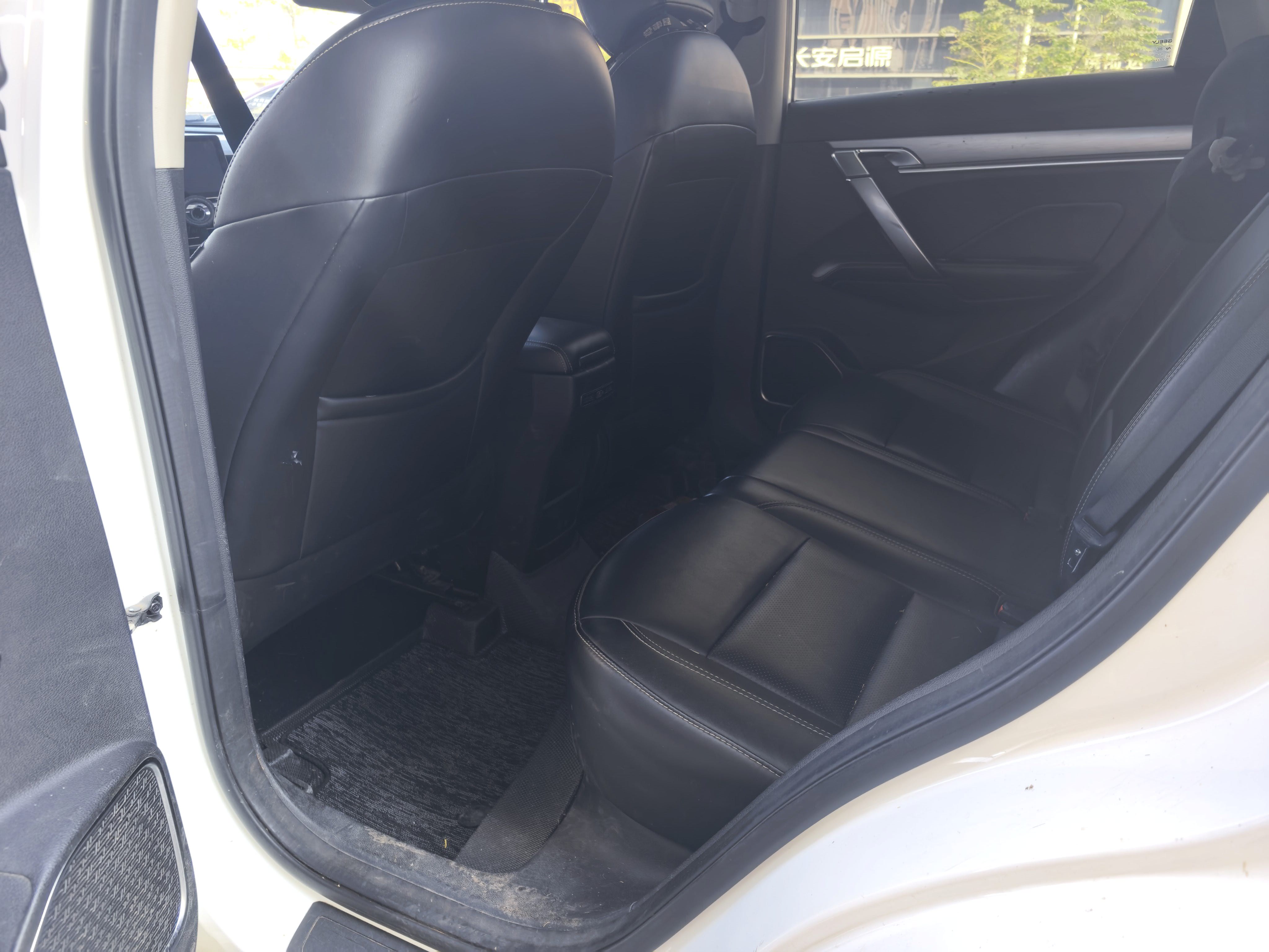 GEELY Coolray 2020 car image #3