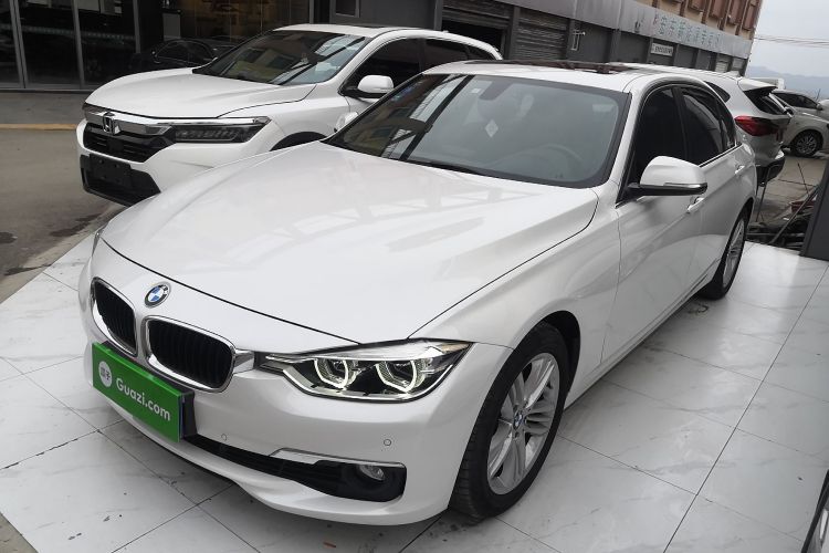 BMW 3 Series 2017 #2 BMW 3 Series 2017 car image #2