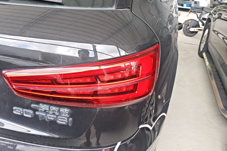 Audi Q3 2019 #8 Audi Q3 2019 car image #8